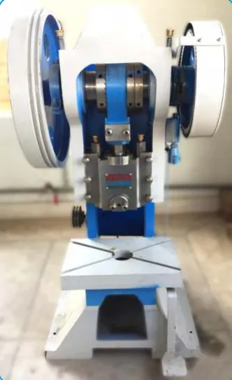 Mechanical press, 20 tons
